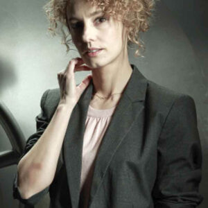 Money Heist Mónica Gaztambide Blazer